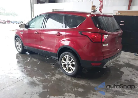 2019 Ford Escape Se из США, поврежденный, VIN 1FMCU9GD9KUA91470